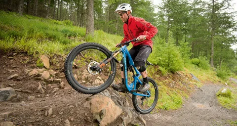Technical MTB climbing